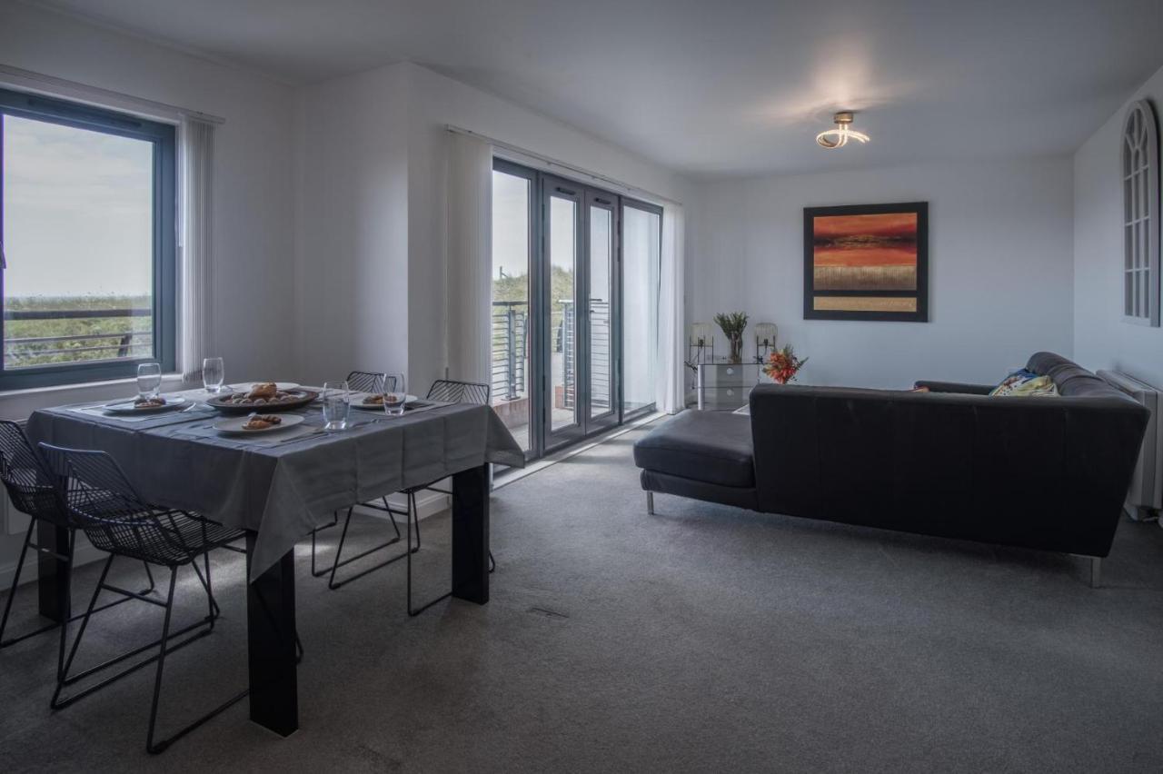Maritime Quarter - 2 Bedroom Apartment - Sa1 Beach Front Fishermans Way สวอนซี ภายนอก รูปภาพ