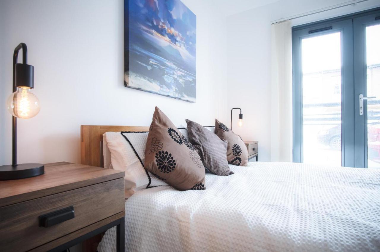 Maritime Quarter - 2 Bedroom Apartment - Sa1 Beach Front Fishermans Way สวอนซี ภายนอก รูปภาพ
