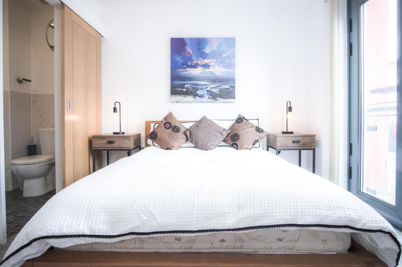 Maritime Quarter - 2 Bedroom Apartment - Sa1 Beach Front Fishermans Way สวอนซี ภายนอก รูปภาพ